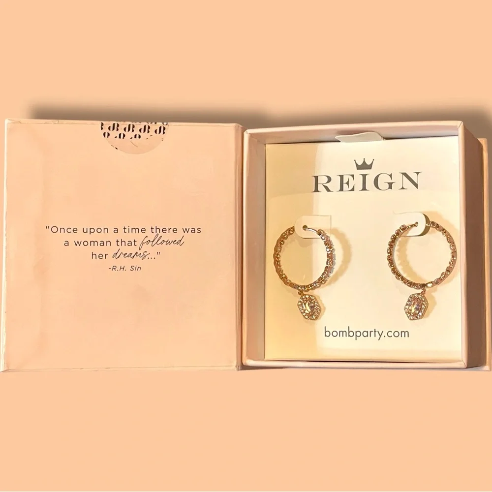 🆕 BOMB PARTY - Reign The Princess Collection - Drops of Beauty - Hoop Earrings 👑 - Picture 7 of 8